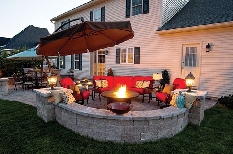 Patio Designs With Fire Pit
 Best Outdoor Fire Pit Ideas to Have the Ultimate Backyard