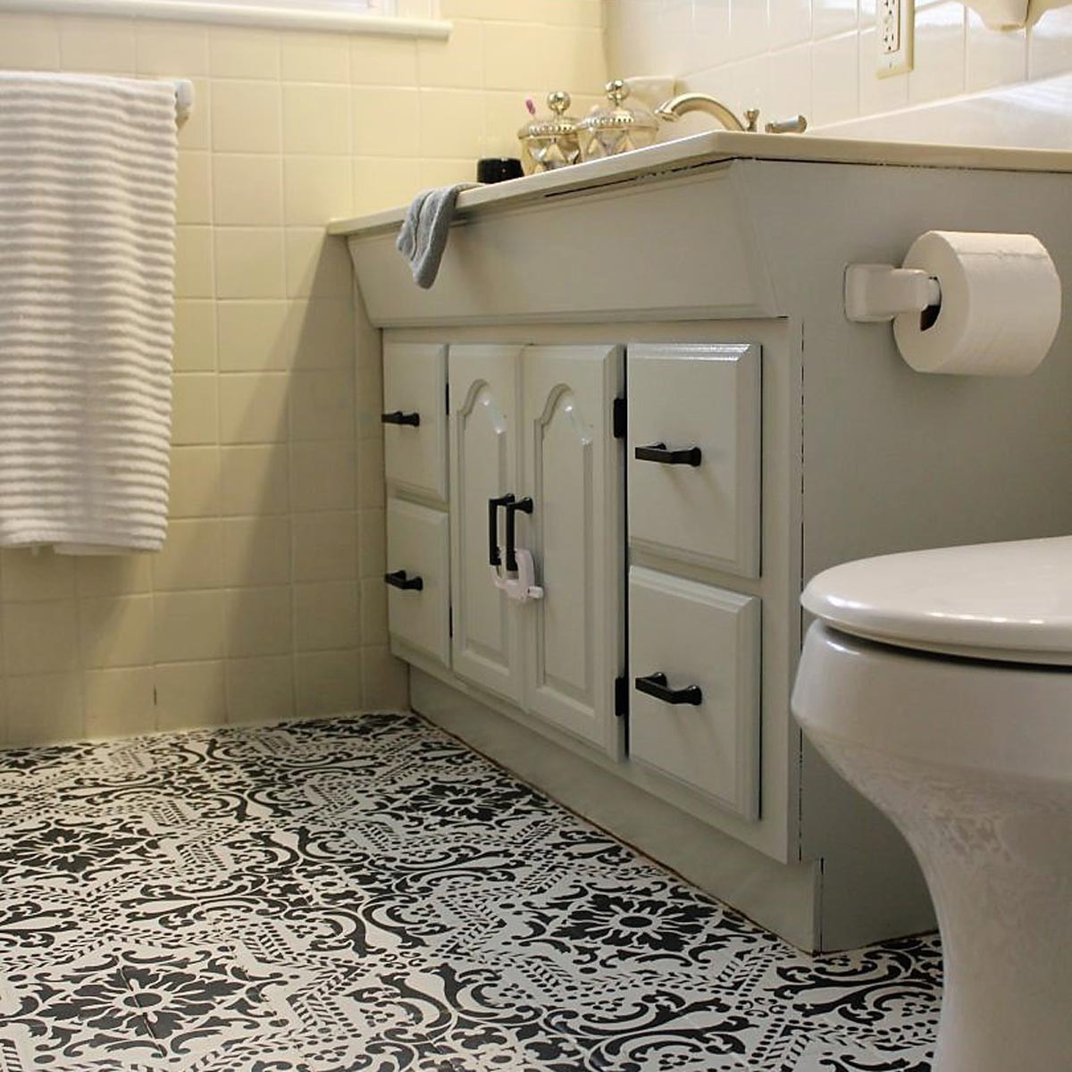 Pictures Of Bathroom Vanities
 12 Astonishing DIY Bathroom Vanity Makeovers — The Family