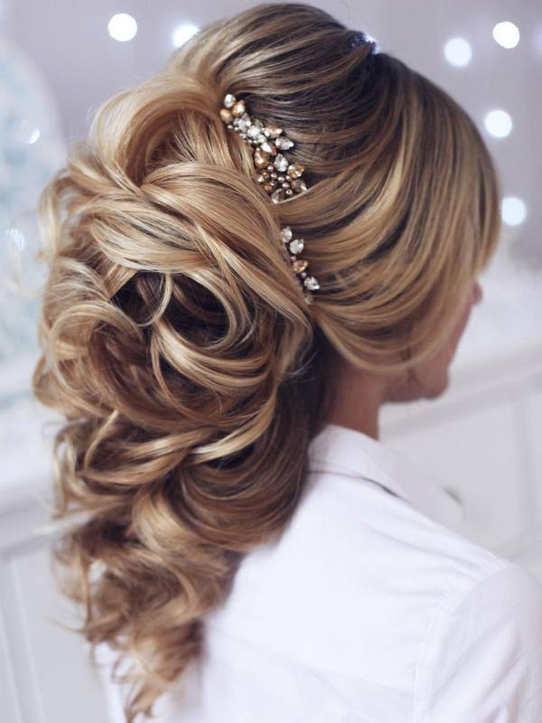 Pictures Of Wedding Hairstyles For Long Hair
 Wedding Hairstyles