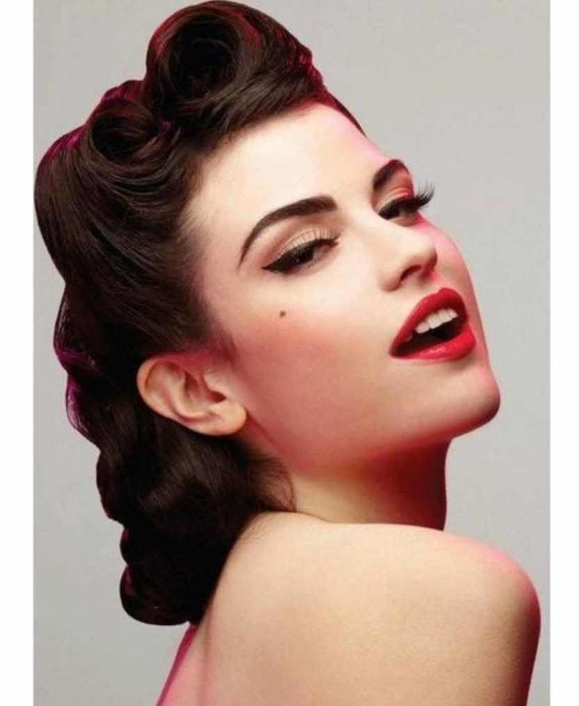 Pin Up Updo Hairstyles
 2019 Popular 50S Updo Hairstyles For Long Hair