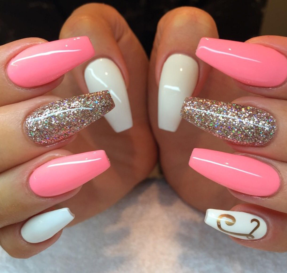 Pink And White Glitter Acrylic Nails
 Top 45 Cute Pink and White Acrylic Nails