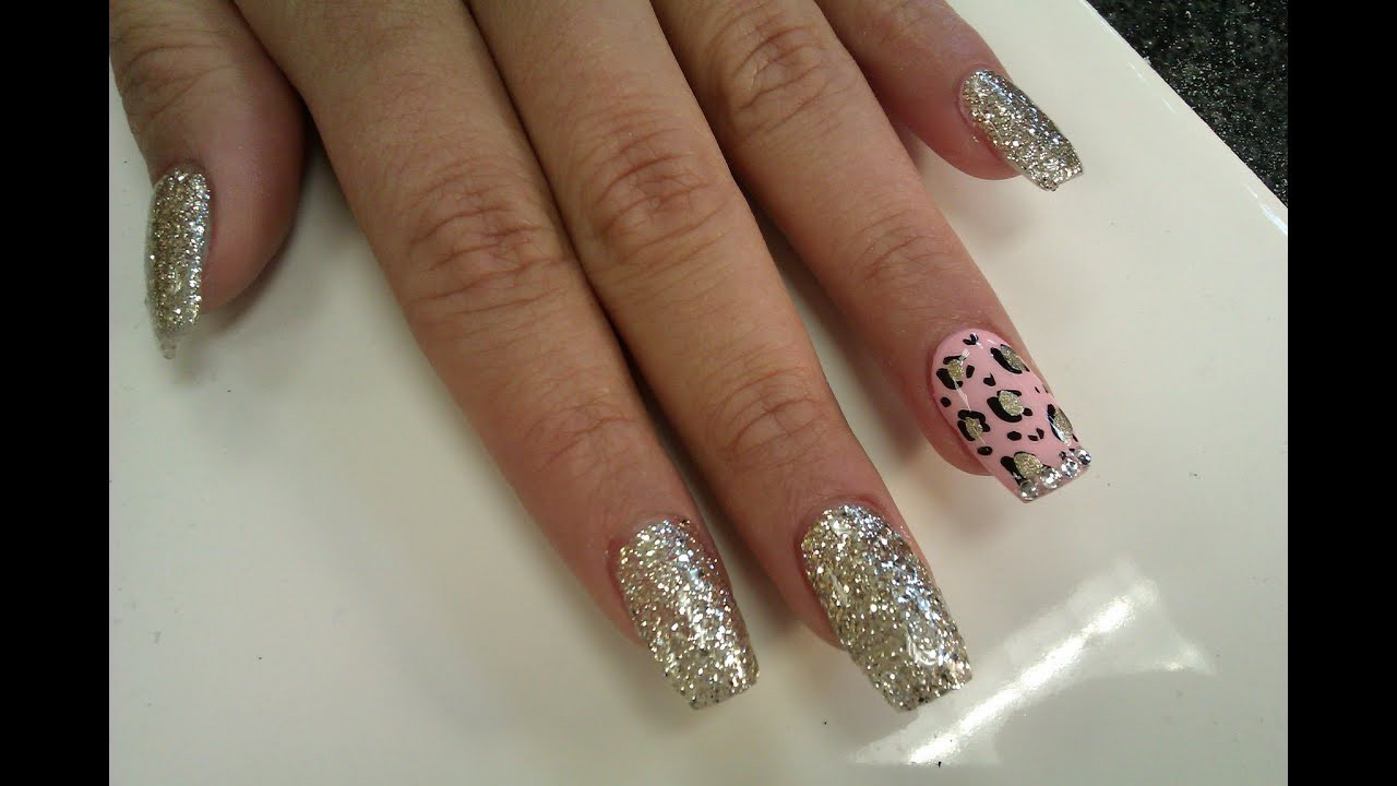 Pink Glitter Coffin Nails
 How to Fill In Acrylic Coffin Nails with Silver Glitter