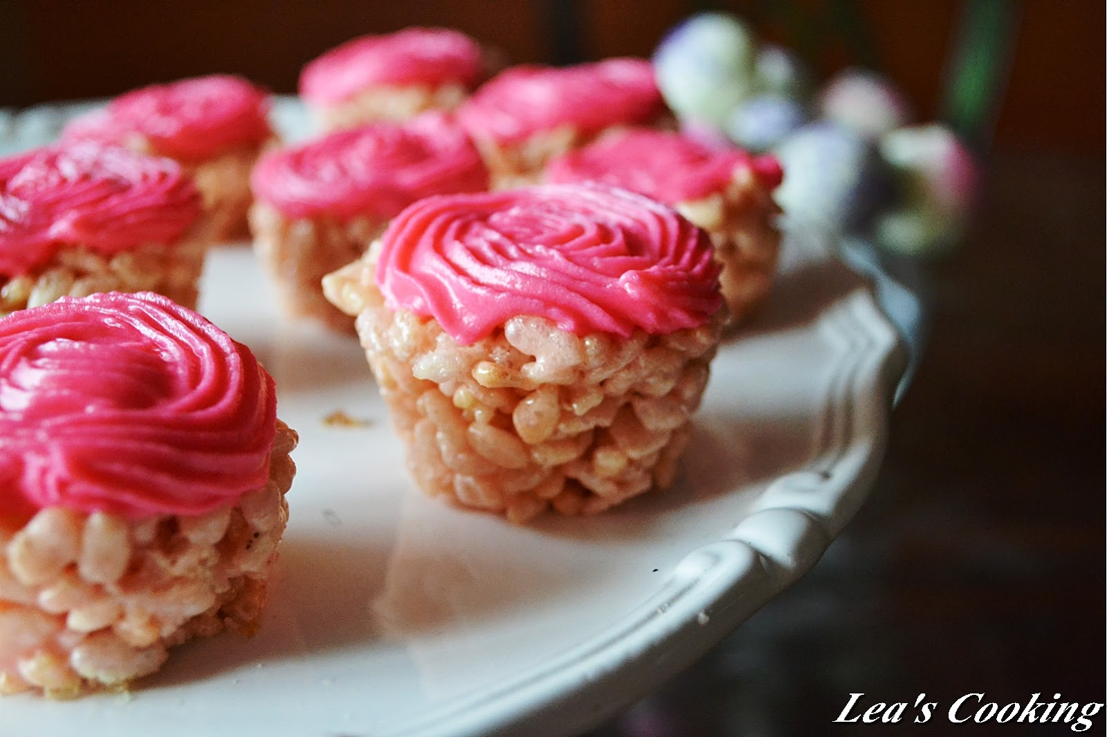Pink Party Food Ideas
 Lea s Cooking Perfect Pink Rice Krispies Cupcakes