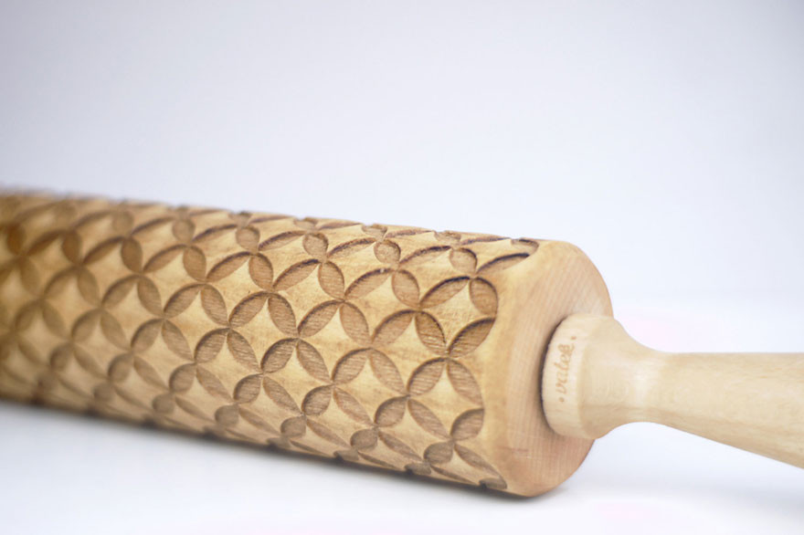 Pins Design
 These Custom Laser Engraved Rolling Pins Will Stamp Your