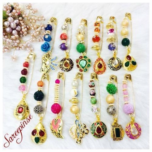 Pins Handmade
 Steel Plastic Handmade Beads Saree Pins Rs 75 piece