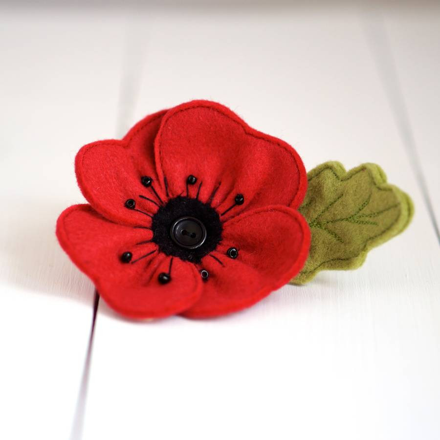 Pins Handmade
 handmade red felt poppy brooch by rosiebull designs