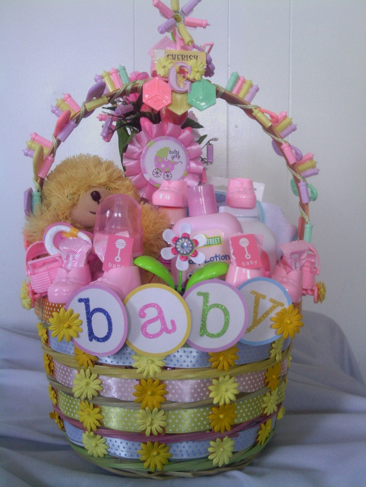 Pinterest Baby Gifts
 1000 images about baby basket of diapers on Pinterest