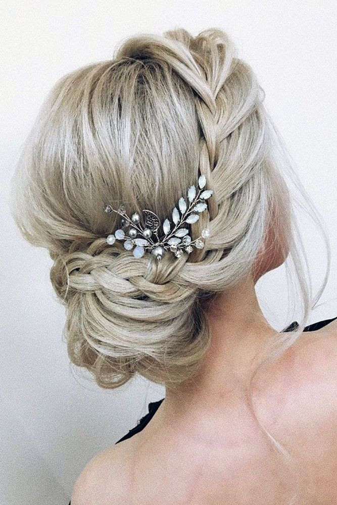 Pinterest Updo Hairstyles
 30 Pinterest Wedding Hairstyles For Your Unfor table