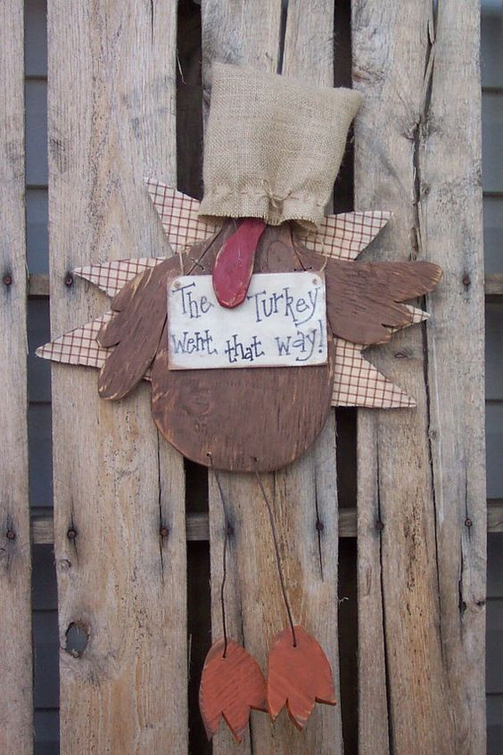 Pinterest Wood Crafts
 Sneaky Turkey Wood Craft Pattern for Fall by