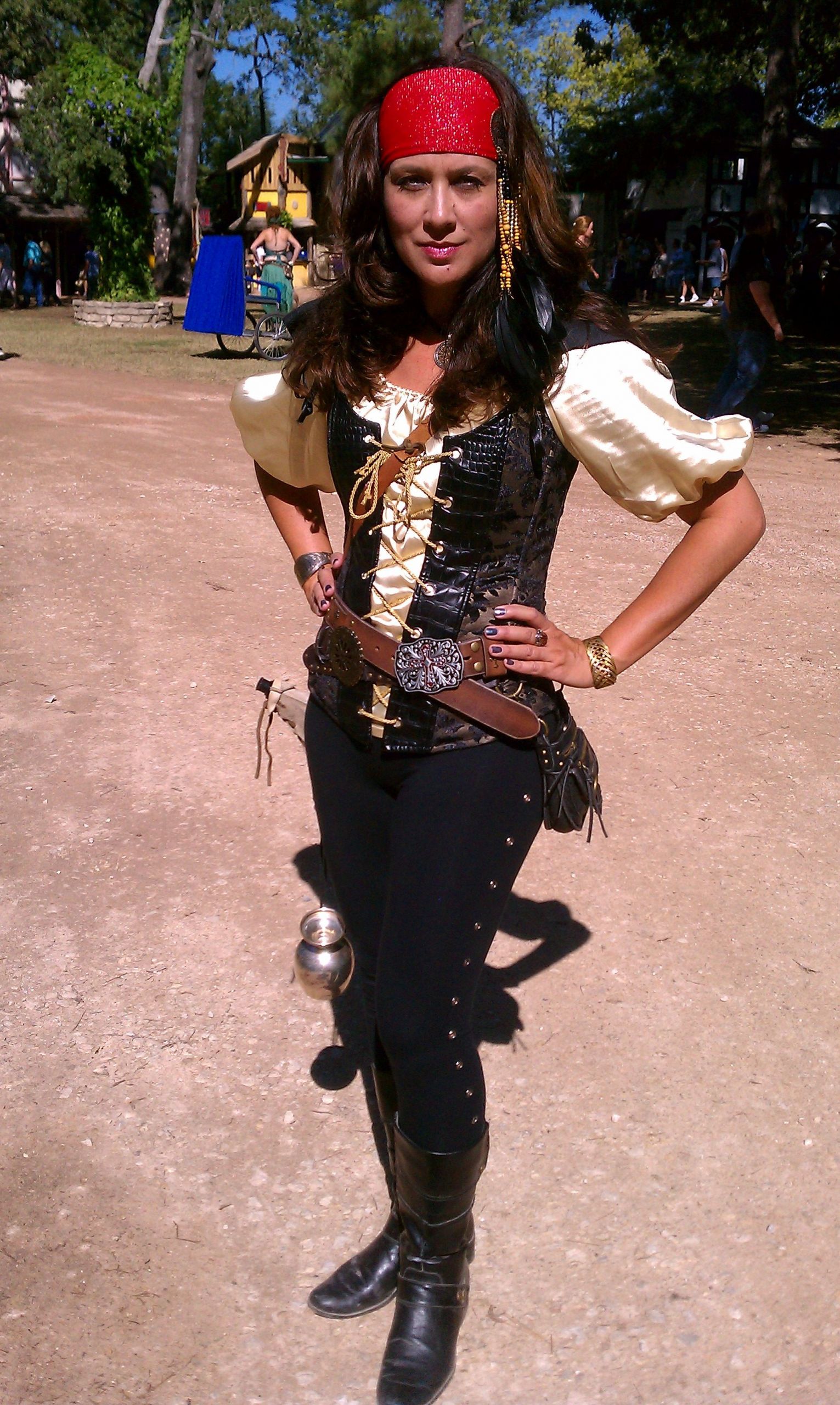 Pirates DIY Costumes
 My pirate costume with leggings & a short sleeved chemise