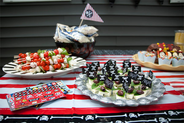 Pirates Party Food Ideas
 Shiver Me Timbers It s A Pirate Party B Lovely Events