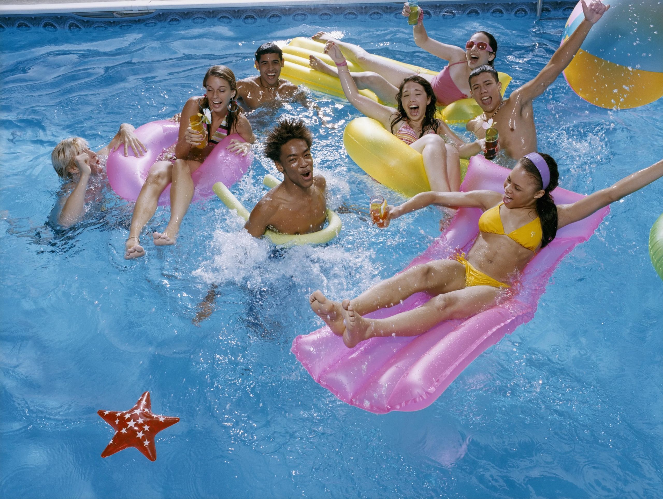 Pool Party Game Ideas Girls
 Throwing a Pool Party for Your Teen s Birthday