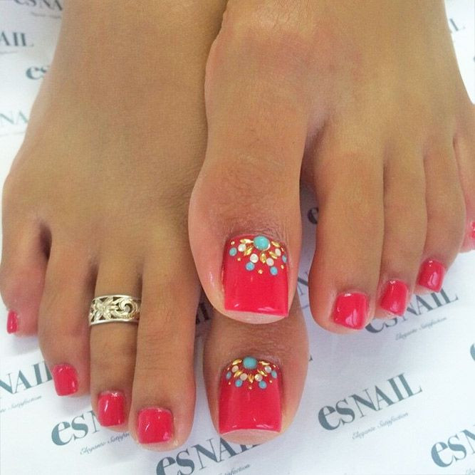 Popular Toe Nail Colors
 24 Eye Catching Toe Nail Art Ideas You Must Try