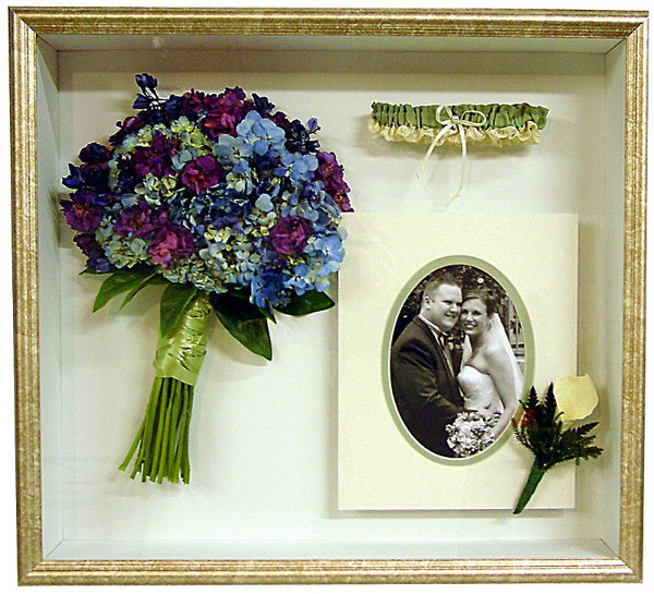 Preserve Wedding Flowers
 How to Preserve a Wedding Bouquet