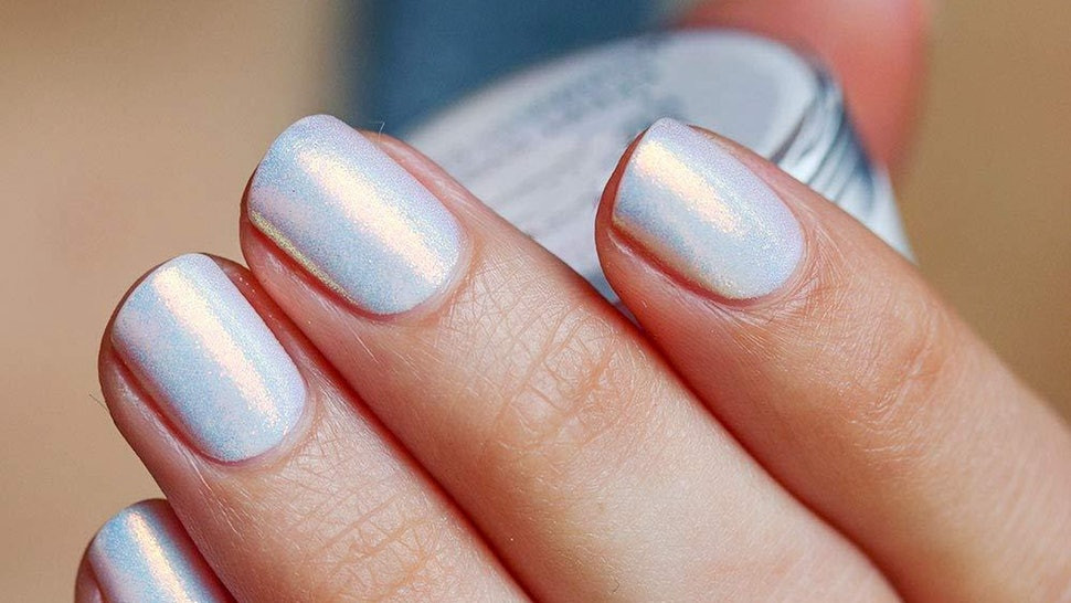 Prettiest Nail Colors
 The 5 Best Nail Dipping Powder Kits