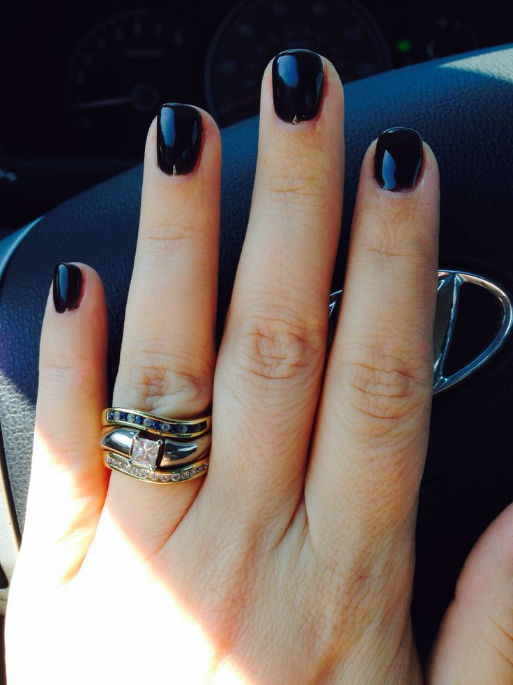 Pretty Black Nails
 Short black gel nails Nails