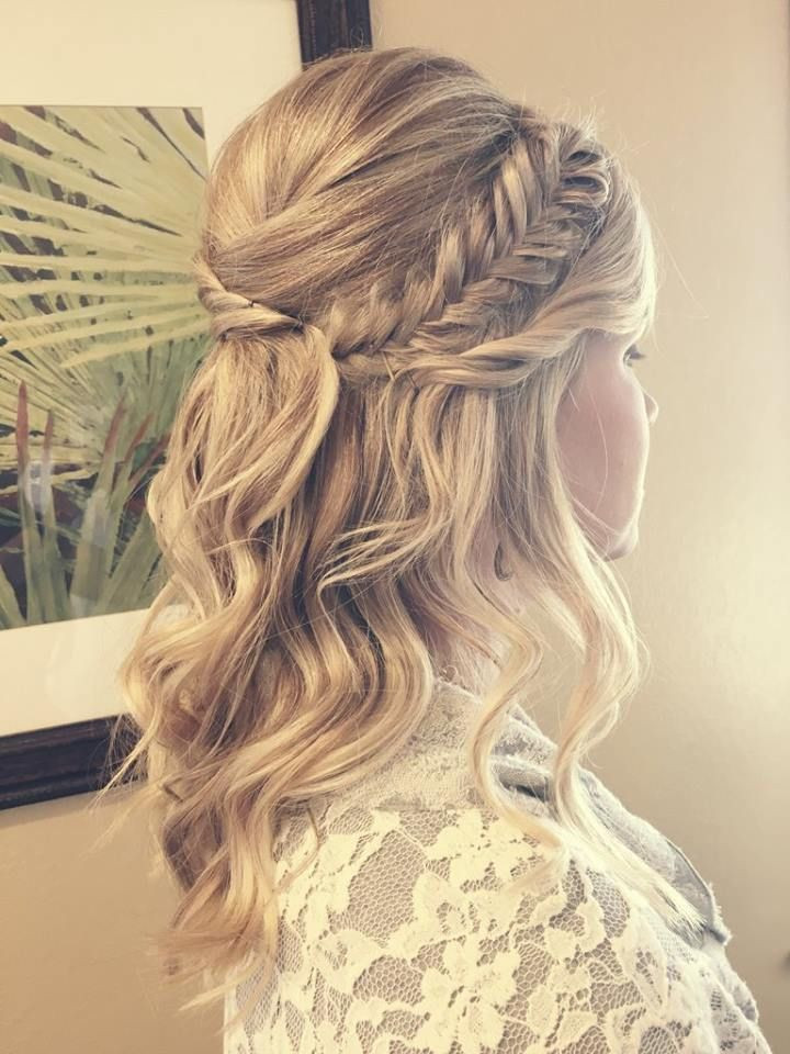 Pretty Hairstyles For Bridesmaids
 25 Most Charming Bridesmaid Hairstyles for Long Hair
