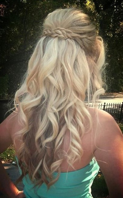 Pretty Hairstyles For Prom
 15 Best Long Wavy Hairstyles PoPular Haircuts