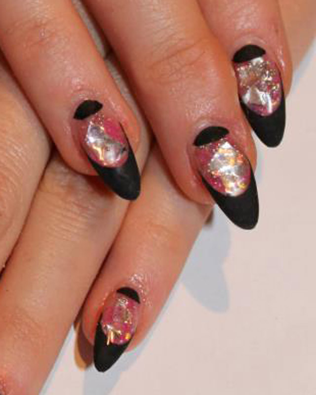 Pretty Nails Hours
 36 Beautiful And Modern Nails With Bombastic Designs