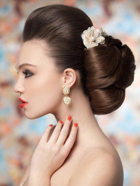 Princess Updo Hairstyle
 Simple Updo Hairstyles for your Wedding Day Hair World