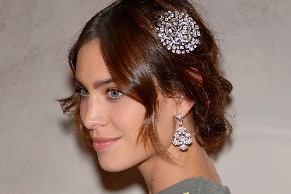 Prom Hairstyle Accessories
 Prom Hair Accessory Ideas Inspired by Celebrities — Prom