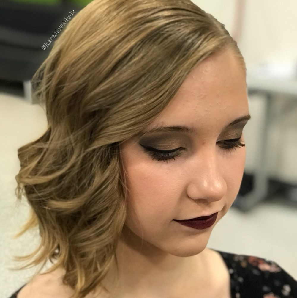 Prom Hairstyle For Short Hair
 18 Gorgeous Prom Hairstyles for Short Hair for 2019
