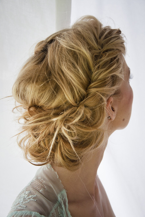 Prom Hairstyles Bun
 45 Side Hairstyles for Prom to Please Any Taste