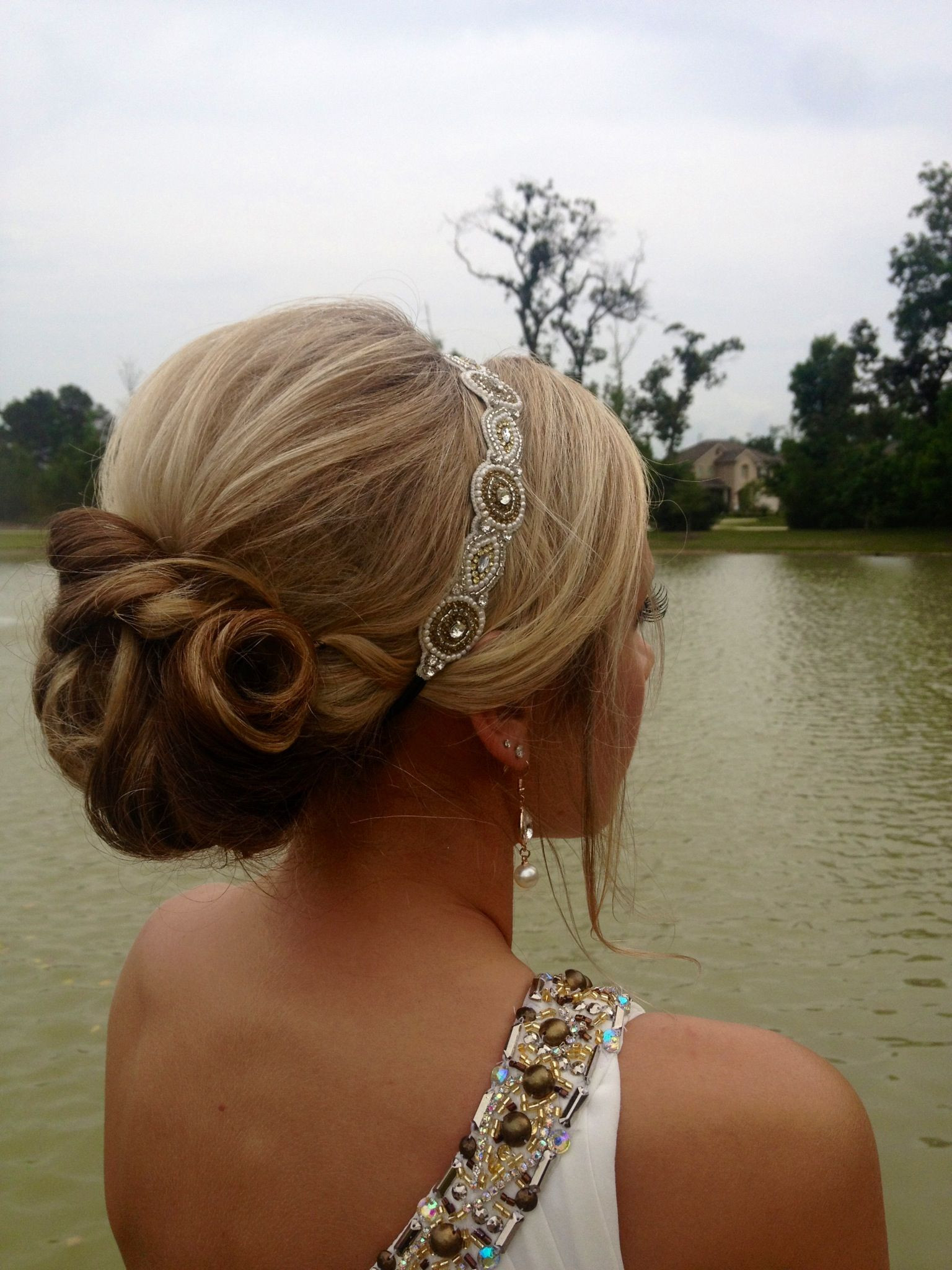 Prom Hairstyles With Headband
 This is going to be my prom hair Alyssa