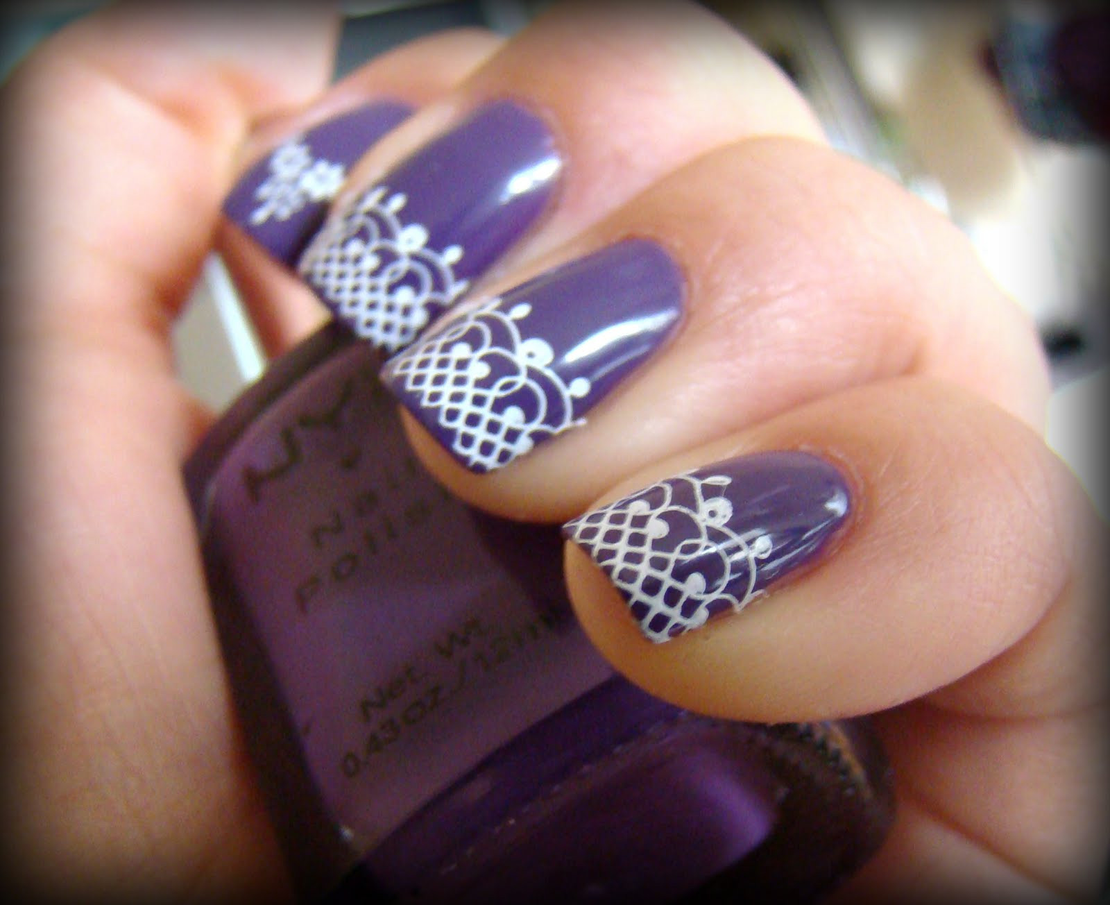 Purple And White Nail Designs
 65 Latest Purple Nail Art Designs For Trendy Girls
