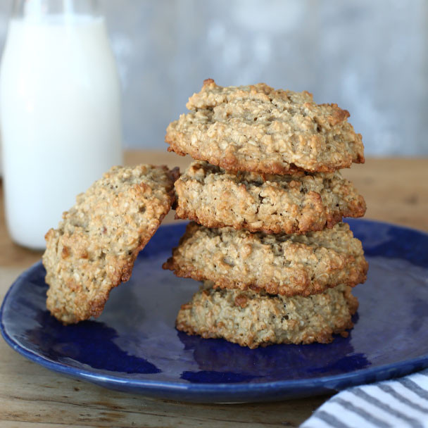 Quaker Vanishing Oatmeal Cookies
 Vanishing Oatmeal Raisin Cookies Recipe