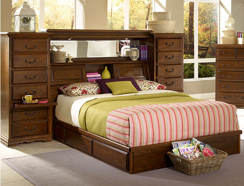 Queen Bedroom Sets With Storage
 Awesome Bedroom Queen Storage Bed With Bookcase Headboard