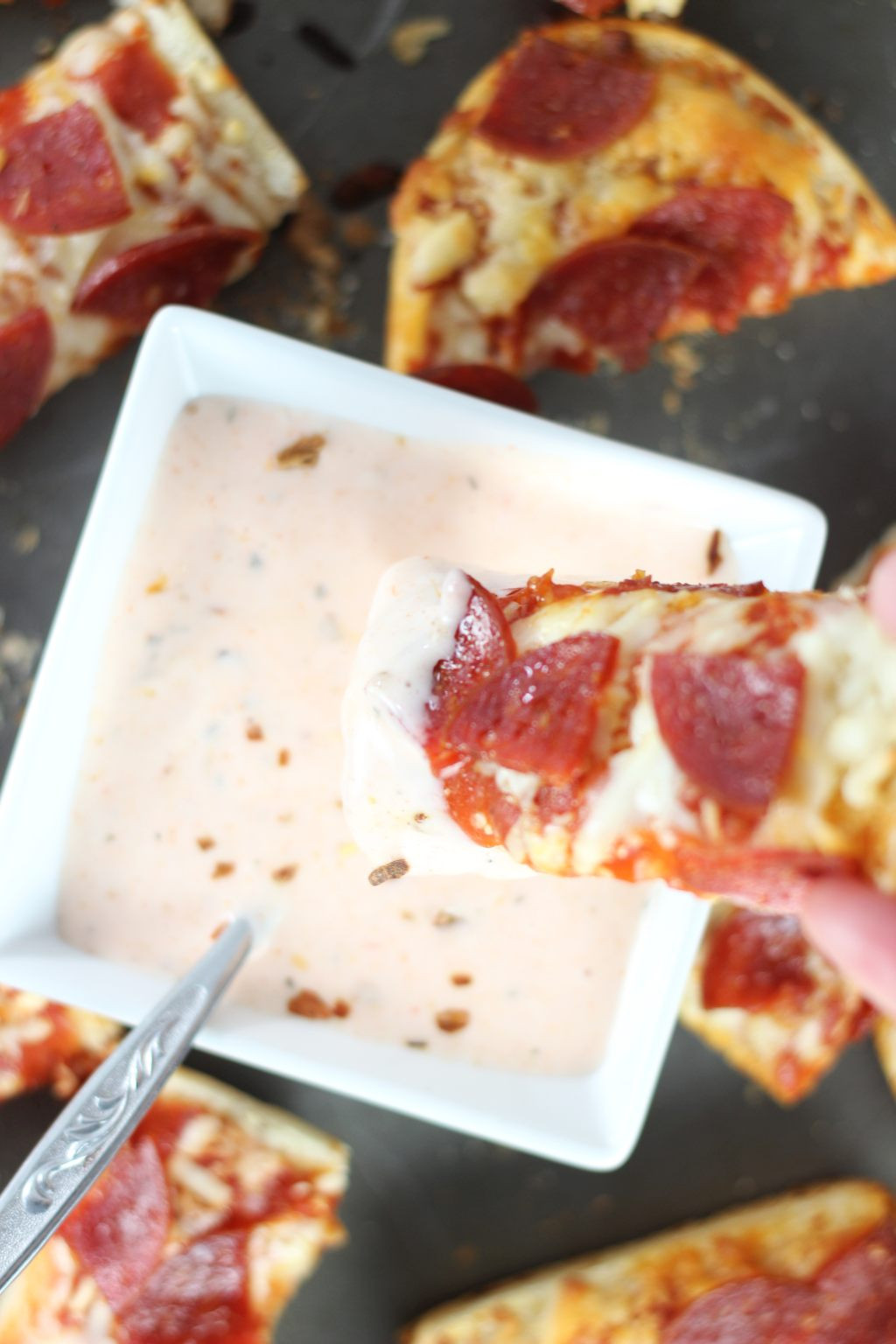 Ranch Pizza Sauce
 Pepperoni Pizzas with Hot Ranch Dipping Sauce