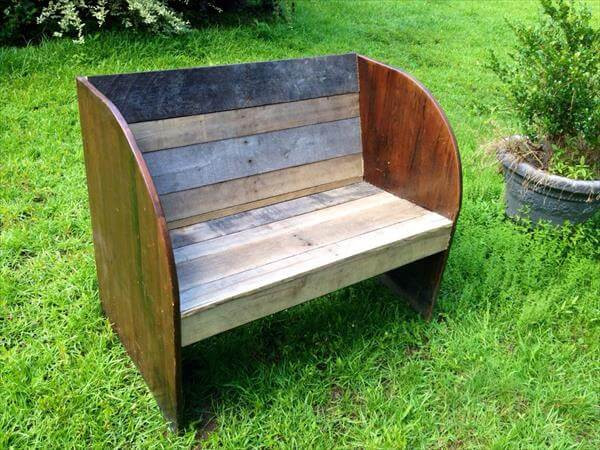 Reclaimed Wood Bench DIY
 Pallet and Reclaimed Wood Bench