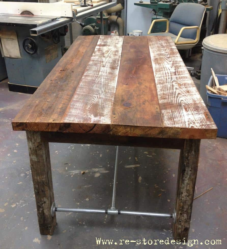 Reclaimed Wood Table DIY
 12 Cool DIY Reclaimed Wood Projects DIY Candy