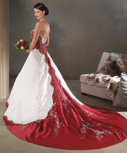 Red Dresses For Wedding
 Red and White Wedding Dress Designs For Christmas Day