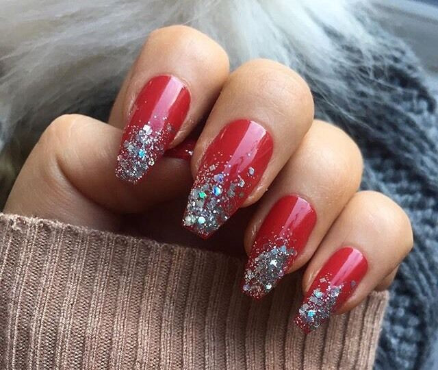 Red Glitter Acrylic Nails
 Hand Painted False Nails Red Coffin Square Full Cover
