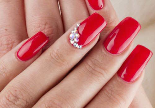 Red Nail Designs With Rhinestones
 19 Dazzling Nail Art Design Ideas with Rhinestones