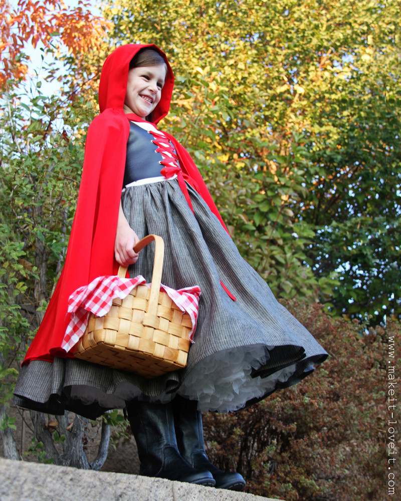 Red Riding Hood Costume DIY
 25 creative DIY costumes for girls