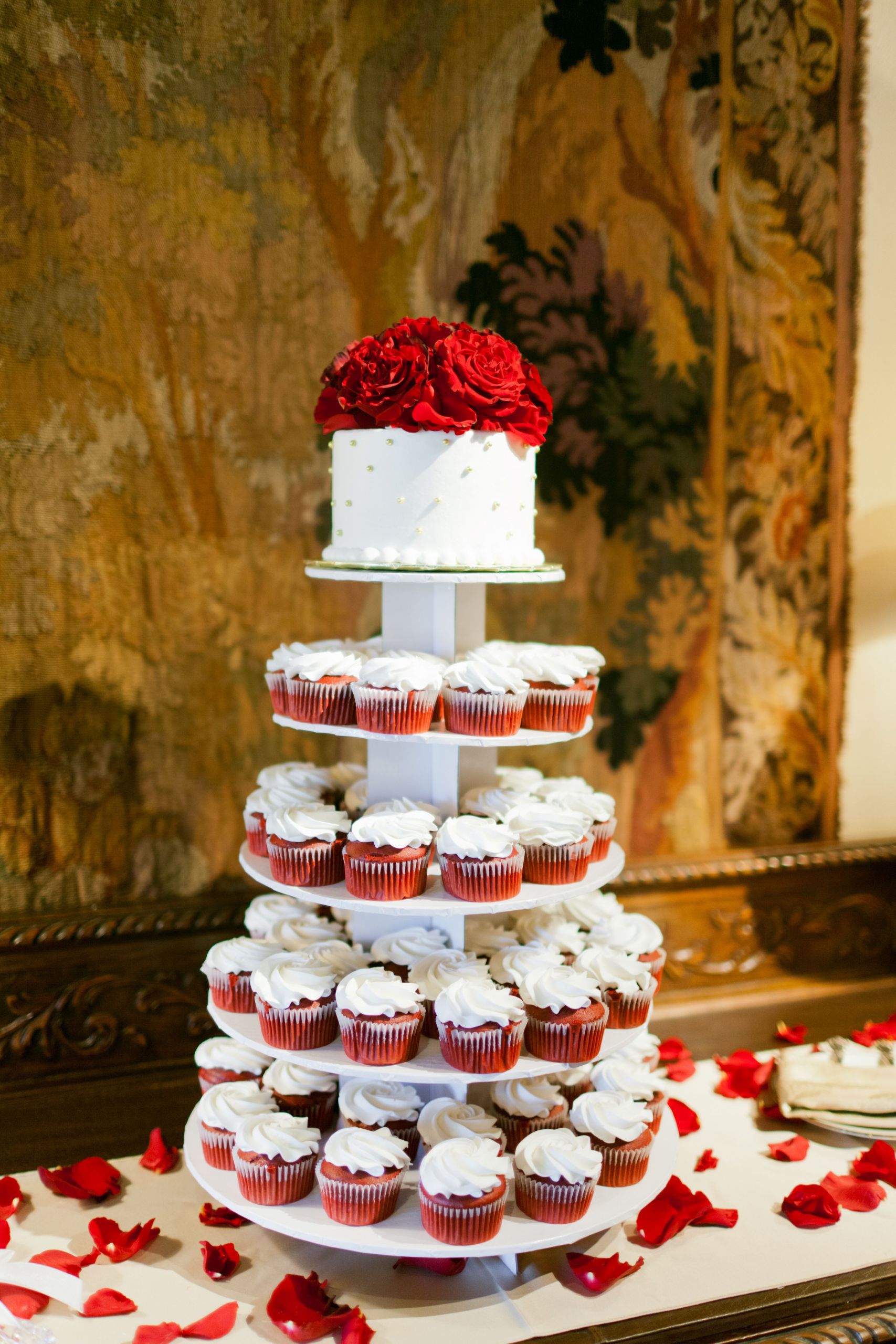 Red Velvet Wedding Cake Recipe
 Red Velvet Cupcake and Wedding Cake Tiers