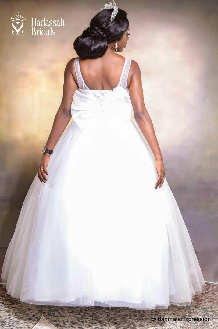 Rent A Wedding Gown
 Sleeveless Beaded Bodice Ball Wedding Gown For Rent In