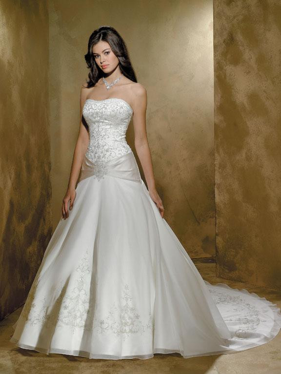 Rent A Wedding Gown
 Where Can I Rent a Wedding Gown