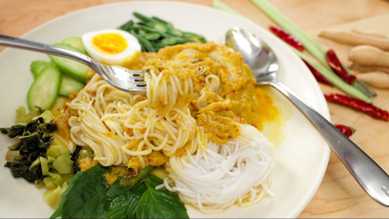 Rice Noodles Fish Book
 Kanom Jeen Namya Recipe Rice Noodles w Fish Curry