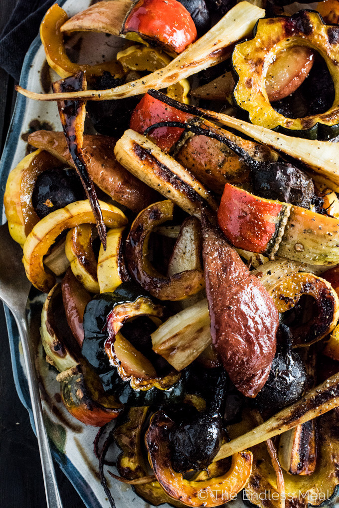 Roasted Winter Root Vegetables
 Roasted Root Ve ables and Pears with Maple Vanilla