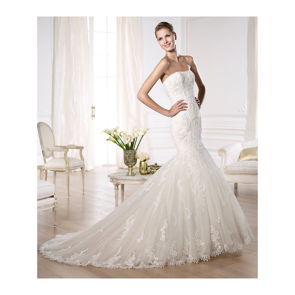 Sale Wedding Dresses
 da Pronovias 2014 Sample Sale Collection Wedding gown