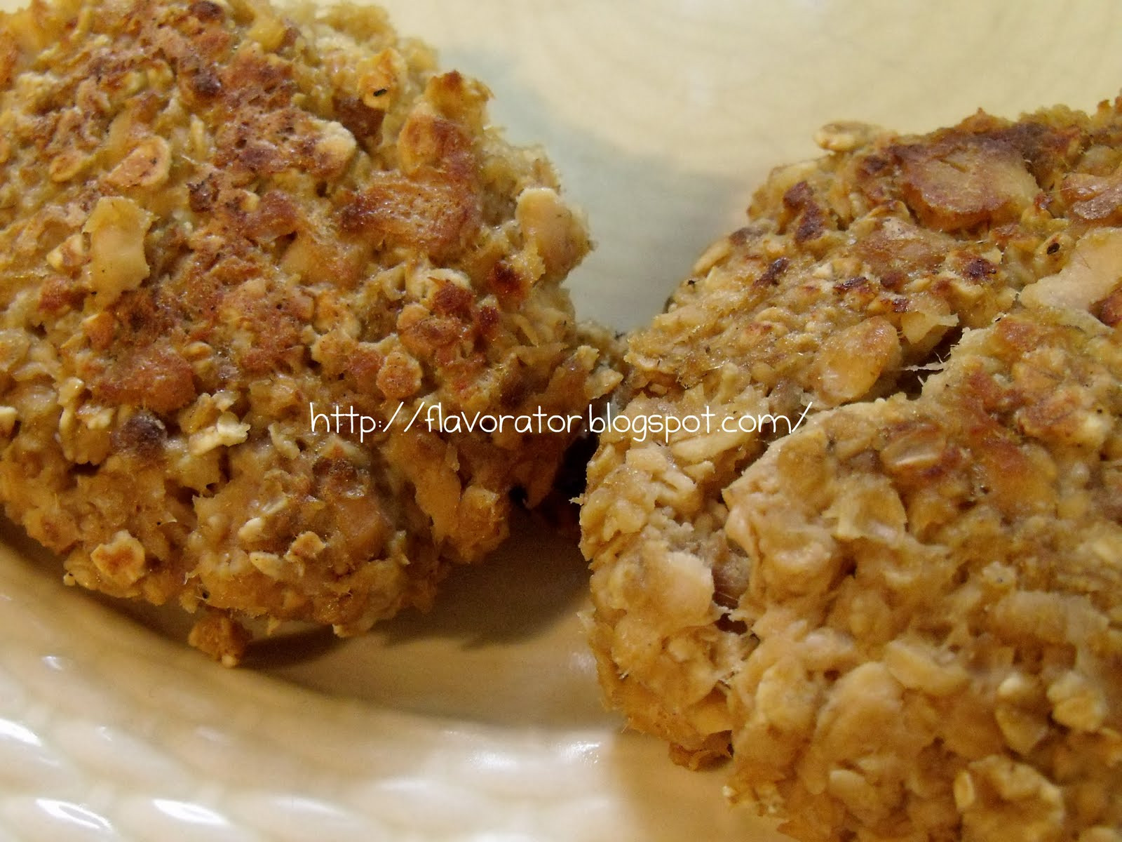 Salmon Patties With Oatmeal
 fLAVORAT Oatmeal Salmon Burgers 3 Types of Chips with