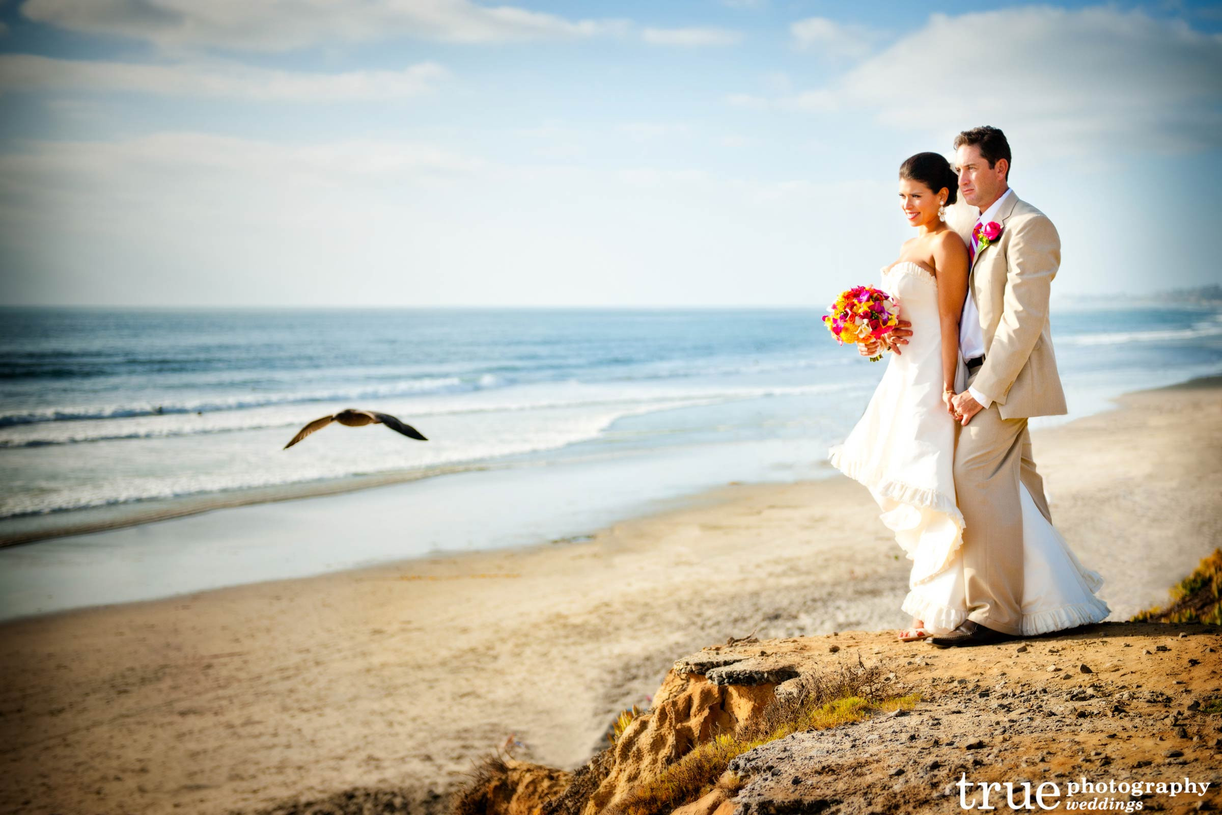 San Diego Beach Weddings
 San Diego Wedding graphers Join Forces for Beach