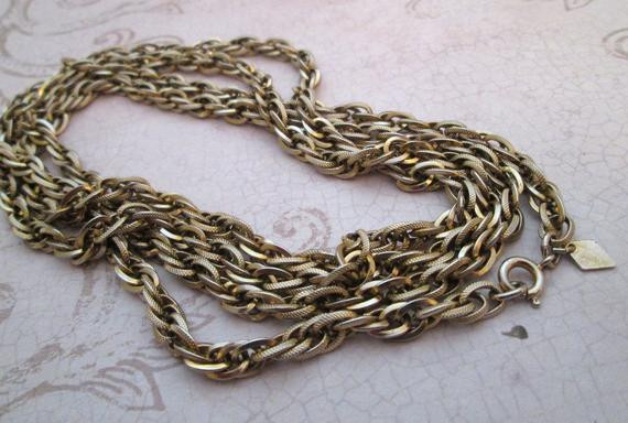 Sarah Cov Necklace
 Sarah Coventry Necklace 1970s Vintage Sarah Coventry Chain