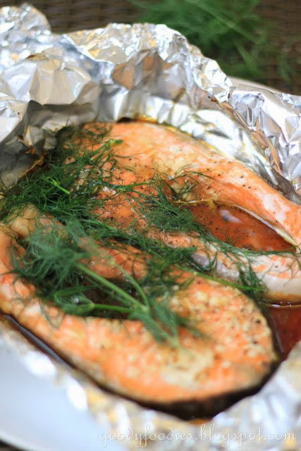 Sauces For Salmon Fillets
 GoodyFoo s Recipe Baked salmon fillet with soy sauce