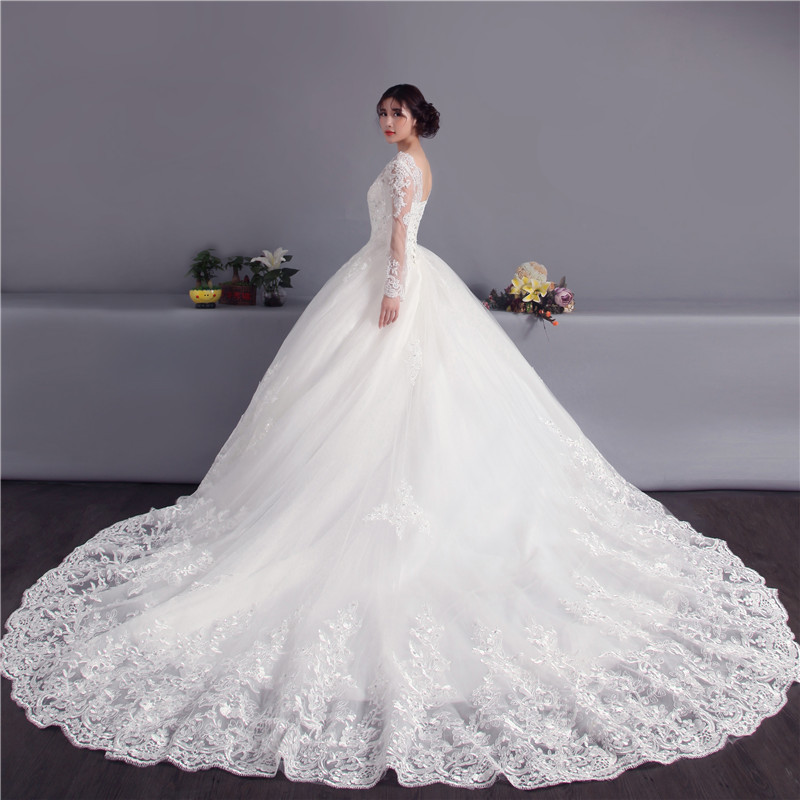 Selling Wedding Dress
 Robe de mariage 2017 best selling white a line cathedral
