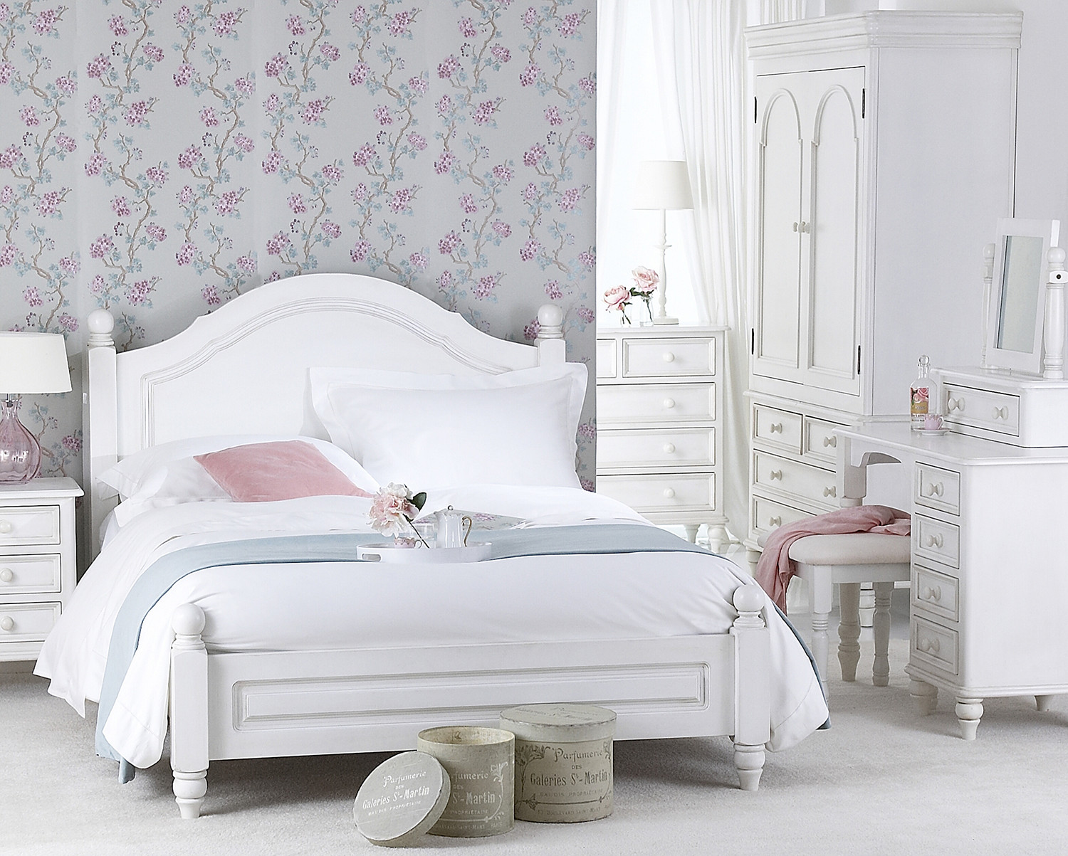 Shabby Chic Bedroom Furniture
 PROVENCE Antique White Bedroom Furniture Shabby Chic